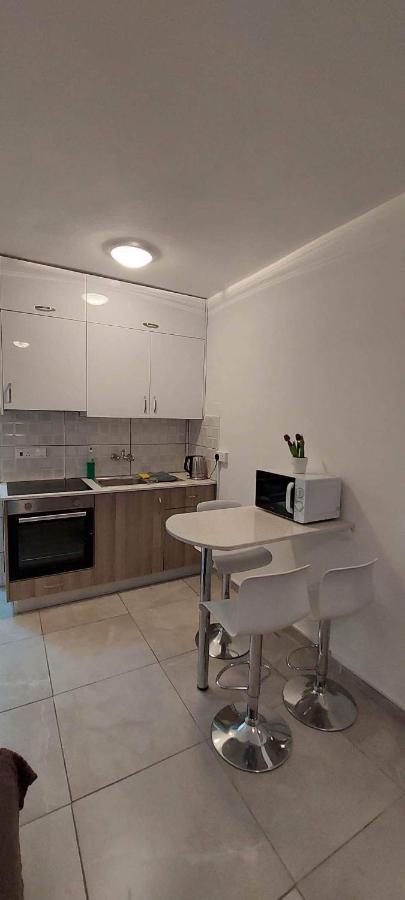 Stay With Oleg C17 Paralimni Buitenkant foto